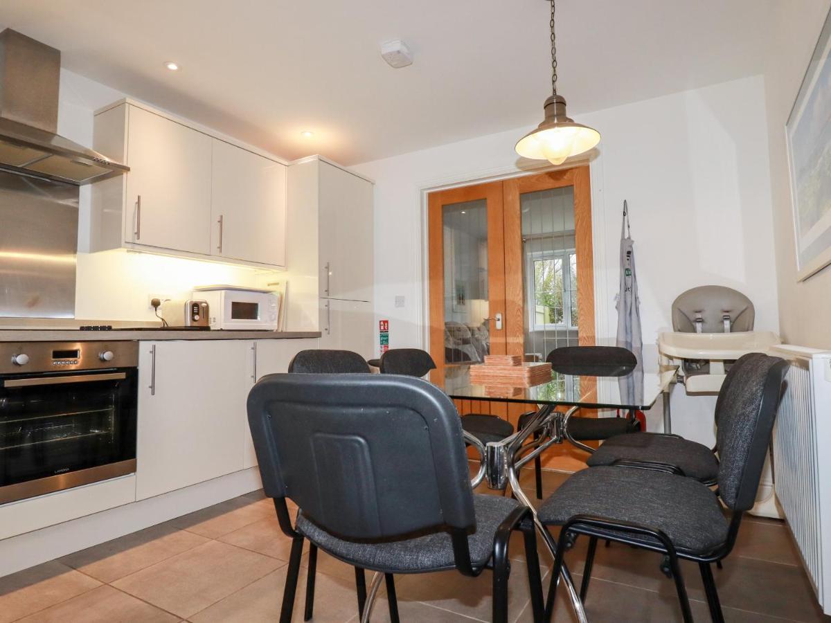 4 Trevanson Mews New Quay Extérieur photo